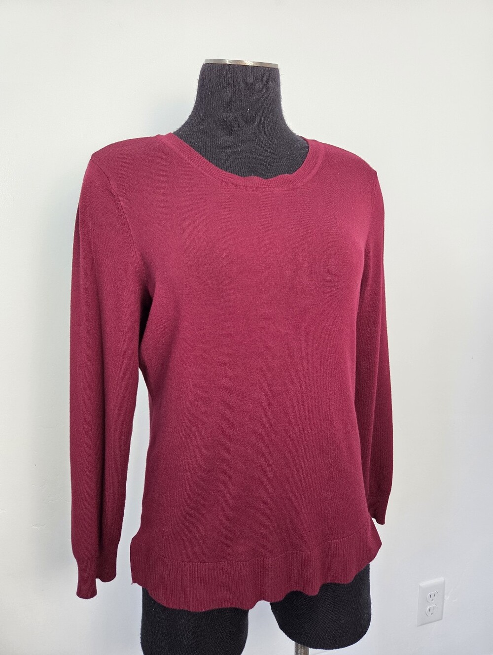 Alfani Burgundy Maroon Knit Top Sweater Long Sleeve Basic Comfy Modest Medium